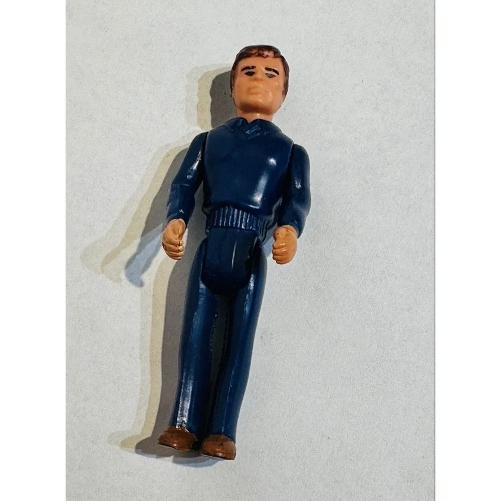 VTG 1985 Fisher Price Adventure People Construx Male Figure Blue Suit 2.75